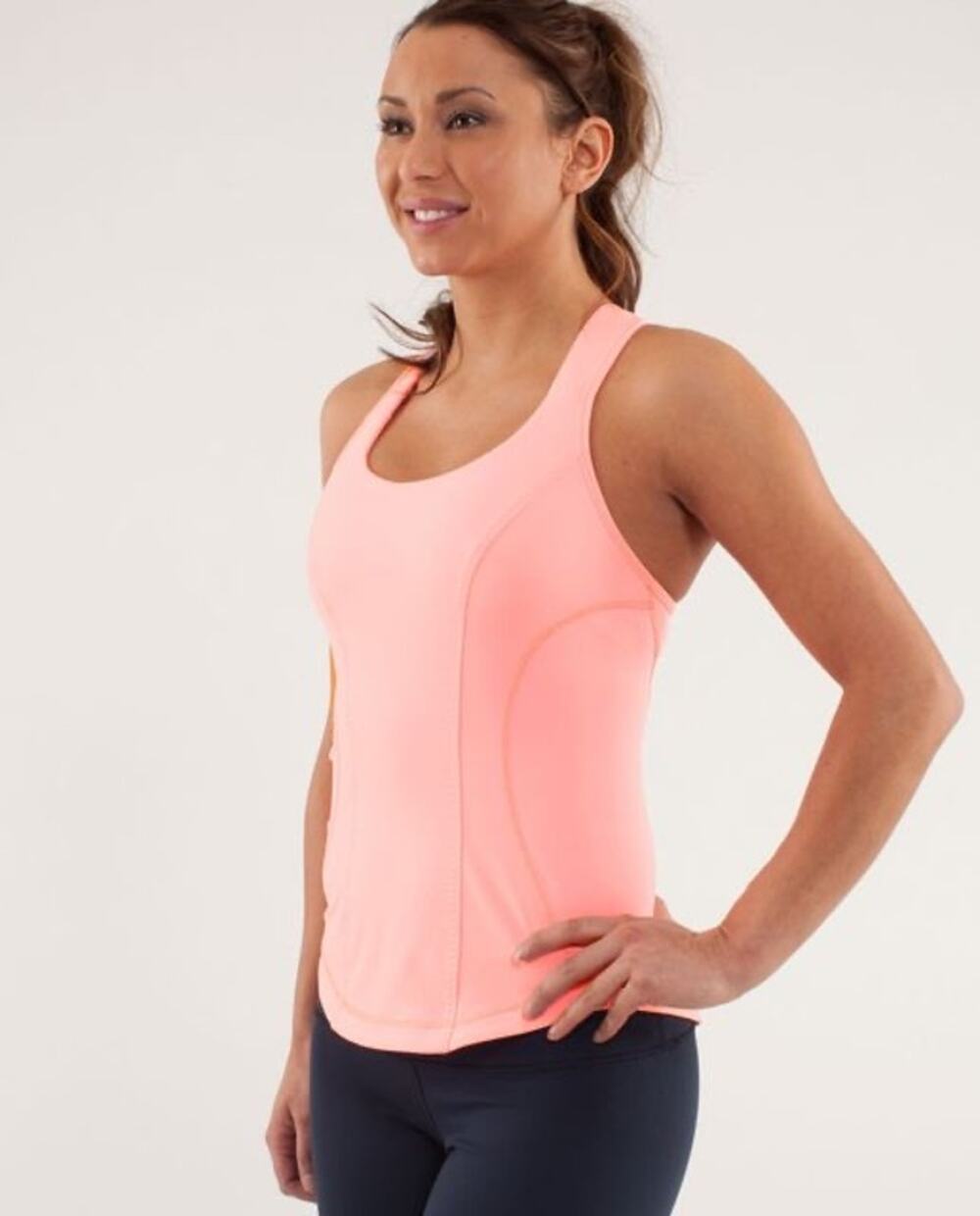 Lululemon Cardio Kick Tank in Bleached Coral Size 12
